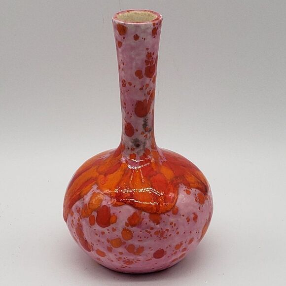 𝅺Signed MCM Pink Orange Red Lava Glaze Art Pottery Bud Vase - Picture 2 of 14